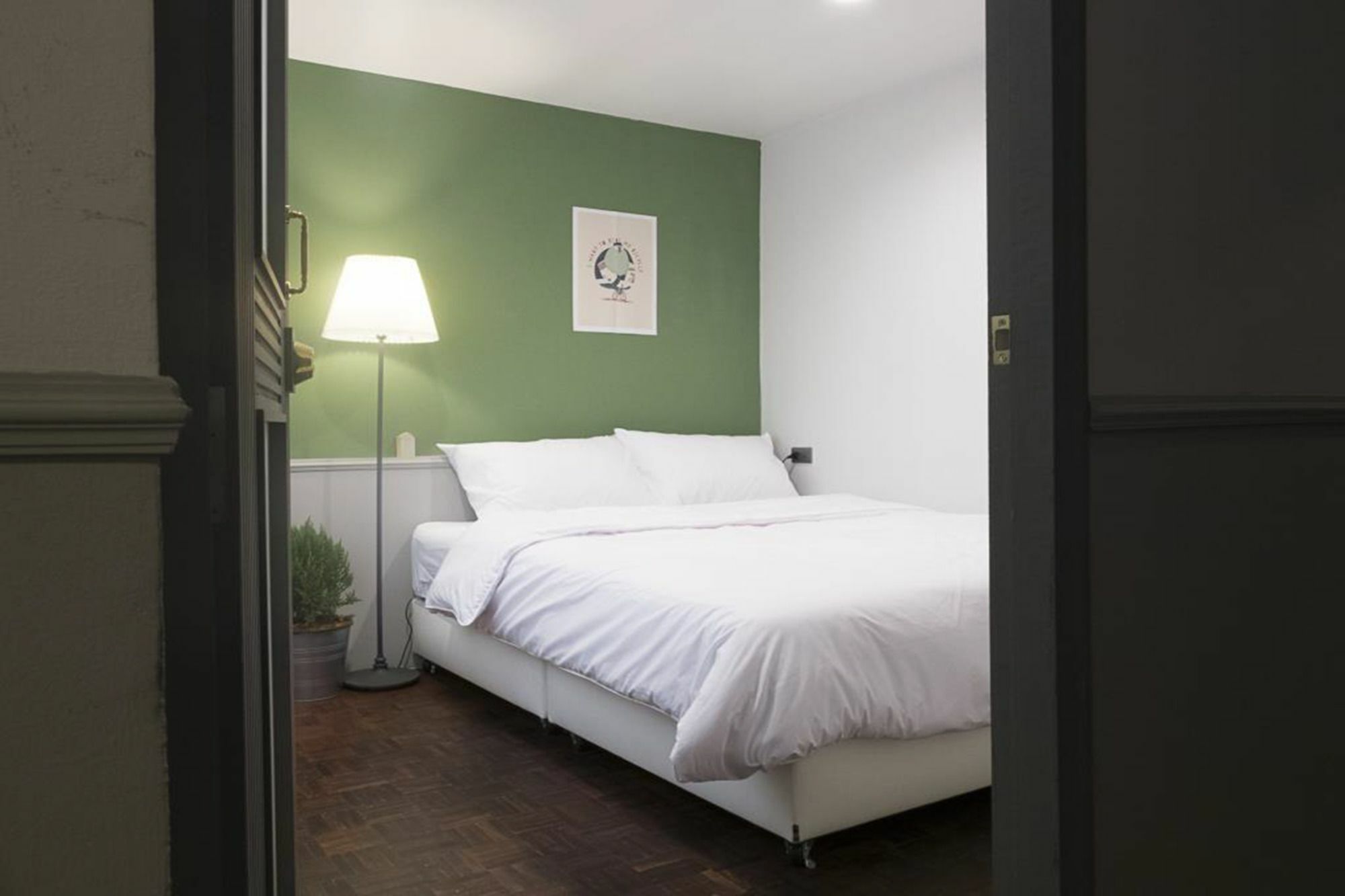 Weeping Willow Sukhumvit 26 방콕 외부 사진