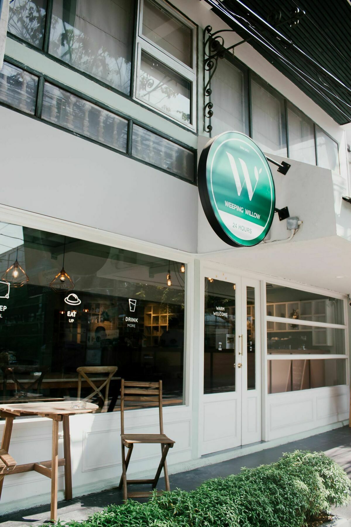 Weeping Willow Sukhumvit 26 방콕 외부 사진